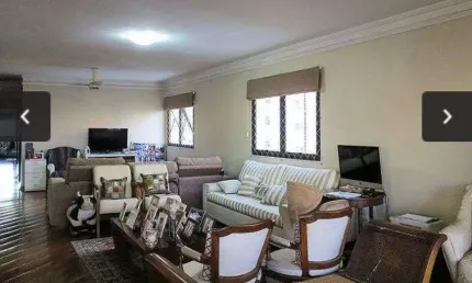 Apartamento para venda possui 200 metros quadrados com 4 quartos em Centro - Campinas - SP.
