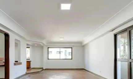 Apartamento à venda no Condomínio Edifício Bahamas na Vila Regente Feijó - São Paulo/SP