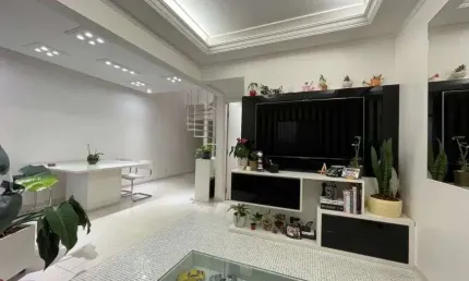 Apartamento alto padrão à venda no Condomínio Alamos no Jardim Saúde em São Paulo - SP