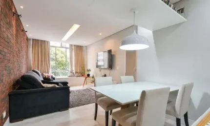 Apartamento à Venda no Condomínio Edifício Juruce em Indianópolis - São Paulo - SP