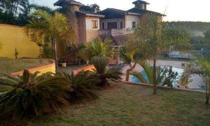 Casa com 7 quartos à venda no Centro, Jarinu 