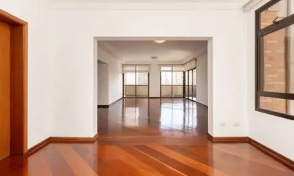 Apartamento alto padrão à venda no Condomínio Monte Martre em São Paulo - SP
