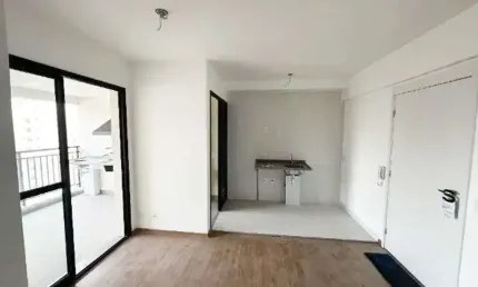 Apartamento à venda no Condomínio Smart Home no Nova Kablin em São Paulo - SP