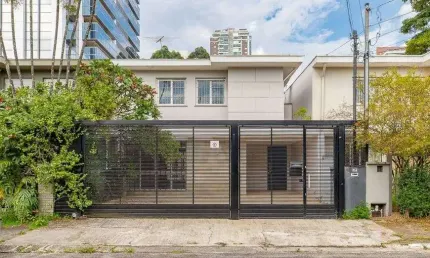 Ótima oportunidade de casa à venda na Vila Cordeiro - São Paulo - SP