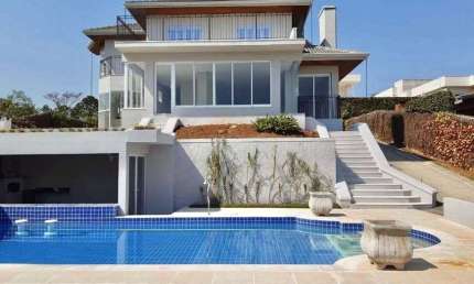 Casa à venda no Condominio Marambaia em Vinhedo - SP.