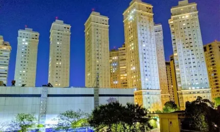 Apartamento à venda em Alto de Pinheiros em São Paulo - SP