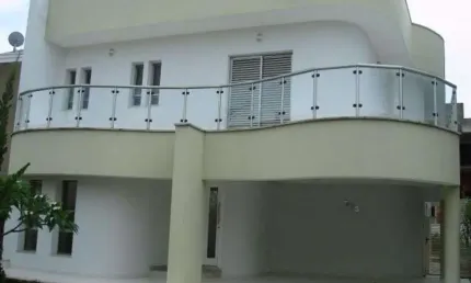 Casa de Condomínio para venda com 330 metros no Swiss Park em Campinas - SP.