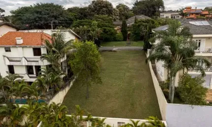Terreno à venda em Alphaville Residencial 12 em Santana de Parnaíba - SP