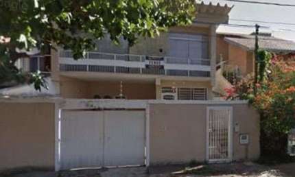 Casa para venda tem 264 metros quadrados com 3 quartos no Jardim Carlos Gomes em Campinas - SP