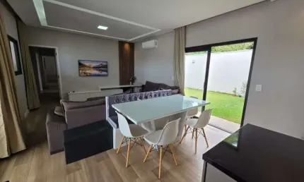 Casa alto padrão à venda no Condomínio Terras de Santa Rosa no Terras de Santa Rosa em Salto - SP