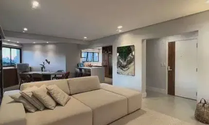 Apartamento à Venda no Edifício Taormina em Cambuí - Campinas - SP