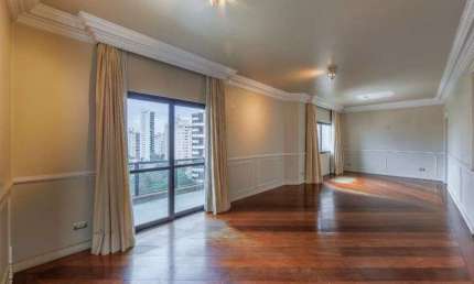 Apartamento de Luxo à Venda em Moema - São Paulo - SP