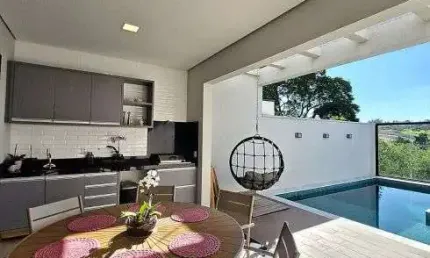 Casa alto padrão à venda no Residencial Mantova no Jardim Mantova em Indaiatuba - SP