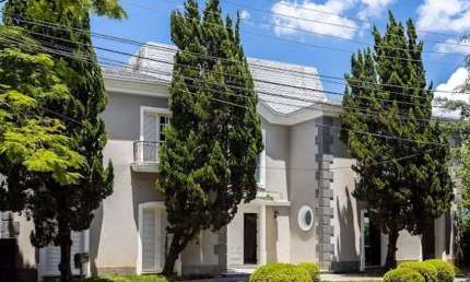 Sobrado de alto padrão para locação em Alphaville Residencial 0 em Santana de Parnaíba - SP