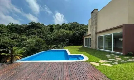 Casa altissimo padrão para venda no Condomínio Pousada dos Bandeirantes em Carapicuíba SP