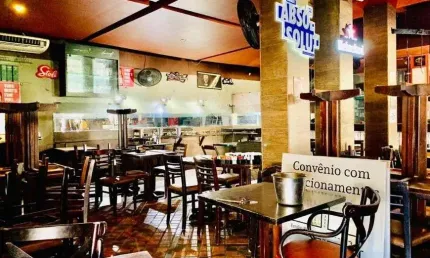 Área com casa à venda em ponto comercial privilegiado, 640 m² por r$ 6.500.000 - cambuí - campinas.