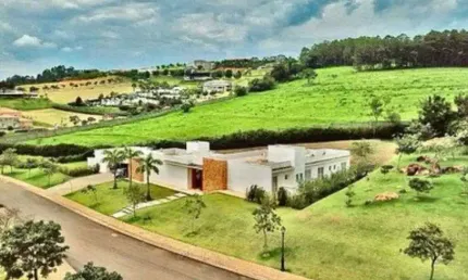 Casa térrea alto padrão à venda no Condomínio Fazenda da Grama em Itupeva - SP