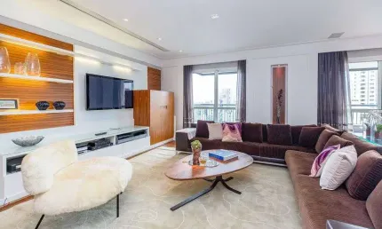 Apartamento alto padrão à venda em bairro Nobre - São Paulo.