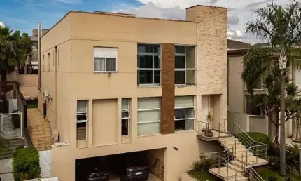 Sobrado de alto padrão à venda no Alphaville Burle Marx em Santana de Parnaíba - SP