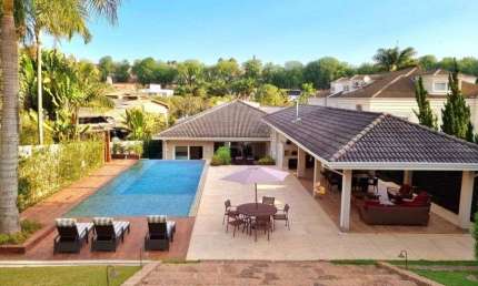Casa alto padrão para venda no Condomínio Tamboré 3 em Santana de Parnaíba - SP.