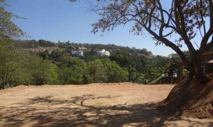 Lote à venda no Condomínio Colinas do Ermitage (Sousas) em Campinas - SP.