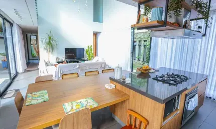 Casa de condomínio alto padrão à venda no Residencial Itahyê no Tamboré em Santana de Parnaíba - SP