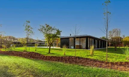 Casa à Venda no Condomínio Fazenda Boa Vista em Porto Feliz - São Paulo - SP