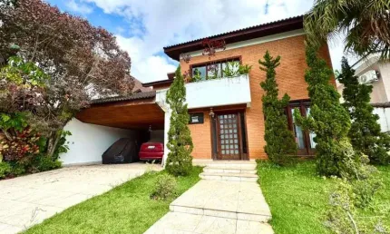 Sobrado à venda no Alphaville Residencial 5 em Santana de Parnaíba - SP