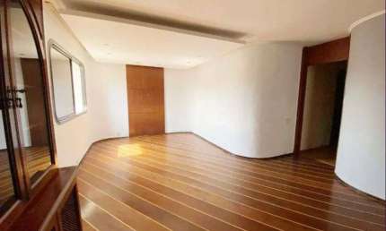 Cobertura Duplex à venda no Condomínio Marseille em Moema em São Paulo - SP