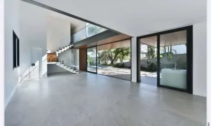 Casa sobrado alto padrão à venda no Condomínio Residencial Tamboré 10 em Santana de Parnaíba - SP
