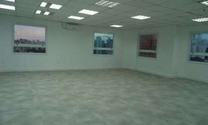 Sala Comercial para locação com 240 metros quadrados na Chácara da Barra em Campinas - SP.