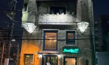 Prédio Medieval à venda no bairro Paraíso em São Paulo - SP