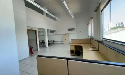 Prédio à venda na Vila Clementino em São Paulo - SP