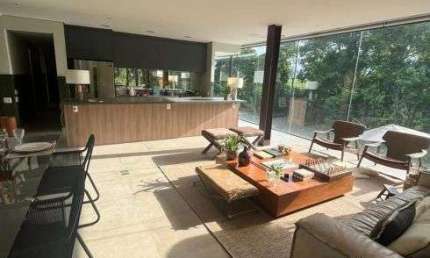Casa sobrado alto padrão à venda no Condomínio Fazenda Boa Vista em Porto Feliz - SP