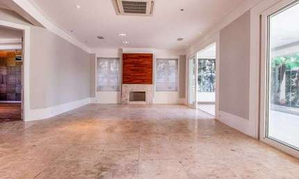 Casa de alto padrão à venda no Condomínio Páteo Santa Fé no Sítio Recreio Gramado em Campinas - SP