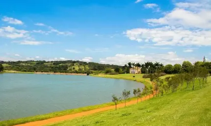 Terreno/Lote à venda na Quinta da Baroneza em Bragança Paulista - SP