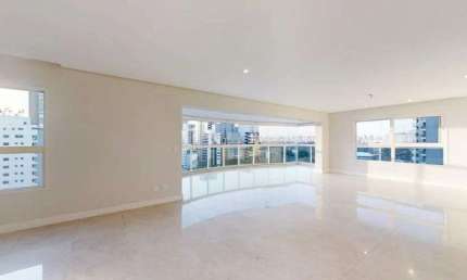 Apartamento de alto padrão à venda no Edifício Splendid Moema em Moema em São Paulo - SP