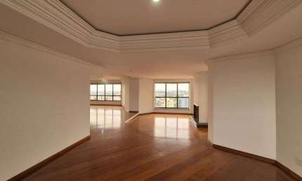 Apartamento à Venda no Condomínio Saint Peter's em Cambuí - Campinas - SP