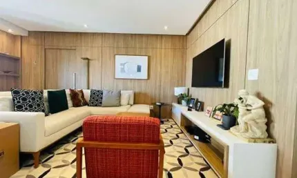 Apartamento à venda no Condomínio Quartier no bairro Cambuí em Campinas - SP.