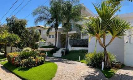 Casa sobrado com piscina à venda no Alphaville Dom Pedro em Campinas - SP