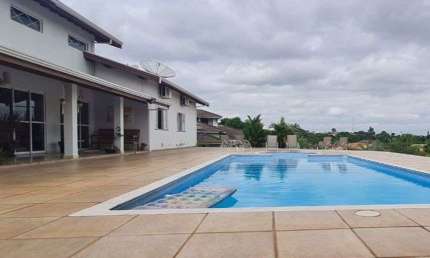Casa à venda no Condominio Lagos de Shanadu em Indaiatuba -SP.