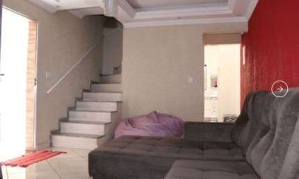 Casa para venda tem 212 metros quadrados com 3 quartos em Remédios - Osasco - SP