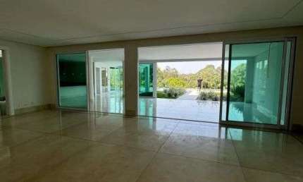 Casa sobrado à venda no Condomínio Residencial Tamboré II em Santana de Parnaíba - SP