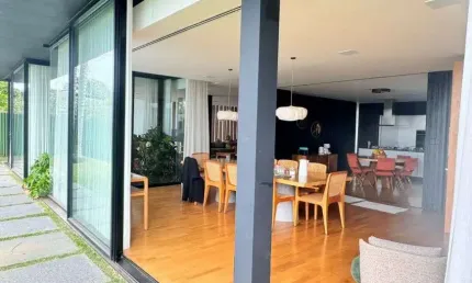 Casa sobrado à locação no Condomínio Fazenda Boa Vista em Porto Feliz - SP