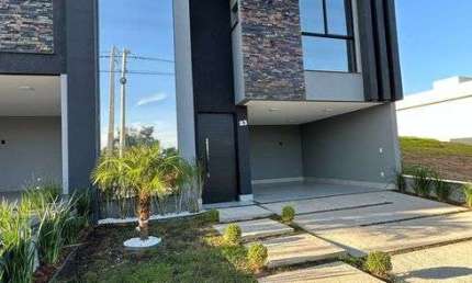 Casa Sobrado à venda no Condomínio Park Gran em Indaiatuba - SP.