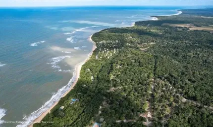 Lote à Venda no Condomínio Estâncias Reserva Trancoso, Praia de Itapororoca, Porto Seguro - BA