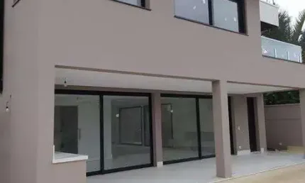 Casa à venda no Condomínio Tamboré 2 no bairro do Alphaville em Barueri - SP