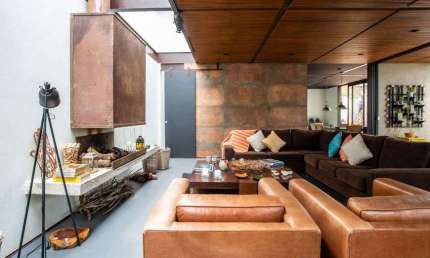 Casa de Luxo à venda no Condomínio Fazenda Itaipava- Rio de Janeiro.