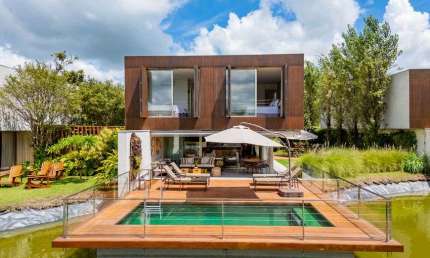 Casa Sobrado à Venda no Condomínio Fazenda Boa Vista na Villa Fasano do Lago em Porto Feliz - SP