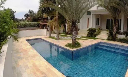 Casa sobrado em condomínio Marambaia á venda 400 metros quadrados com 4 quartos Vinhedo-SP